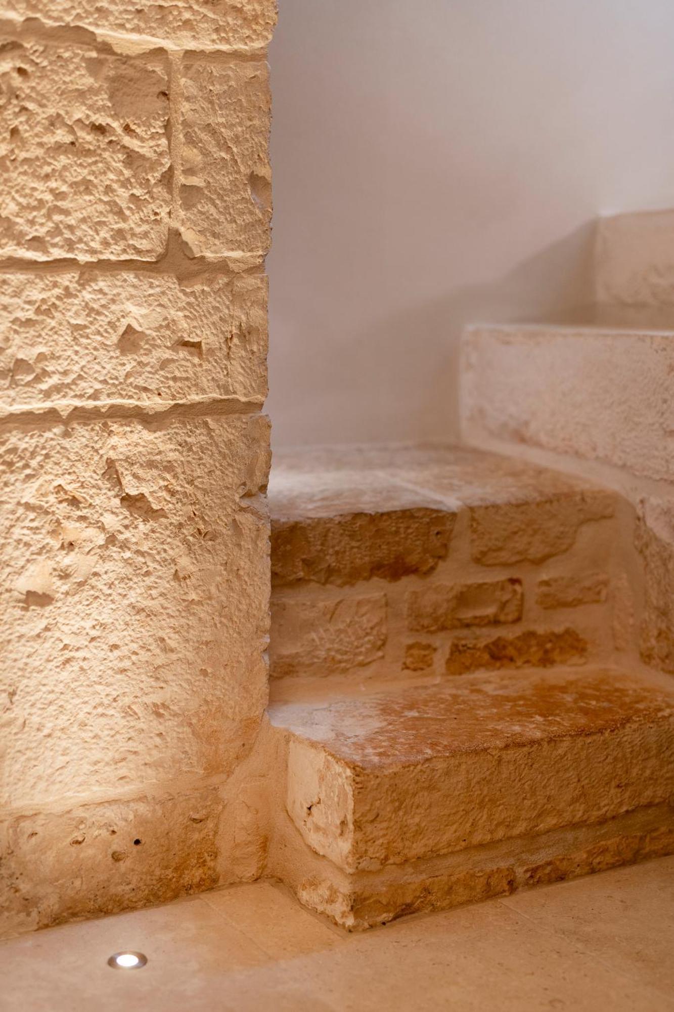 Naiira Luxury Trullo - Jacuzzi And Patio Apartman Alberobello Kültér fotó