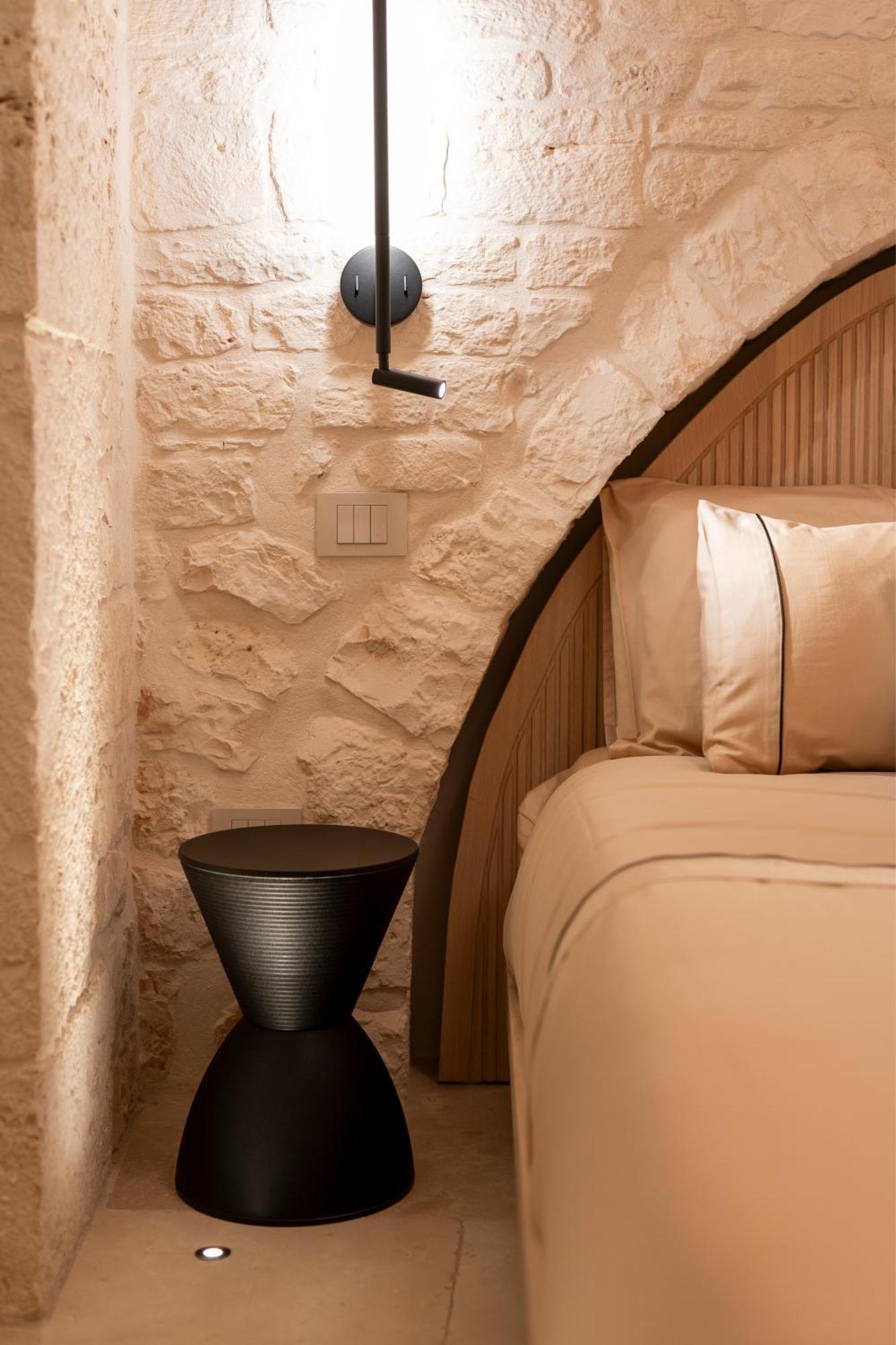Naiira Luxury Trullo - Jacuzzi And Patio Apartman Alberobello Kültér fotó