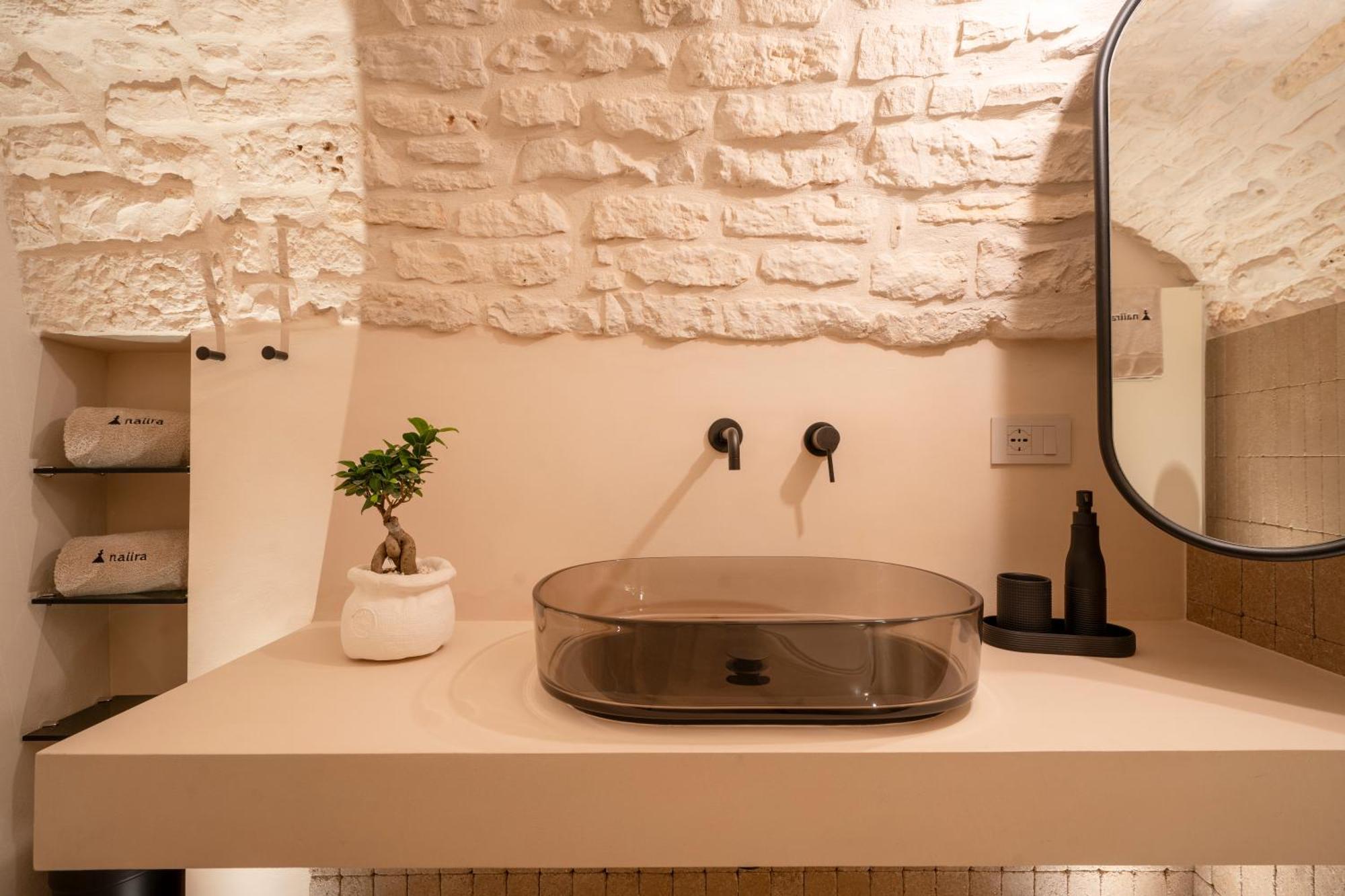 Naiira Luxury Trullo - Jacuzzi And Patio Apartman Alberobello Kültér fotó