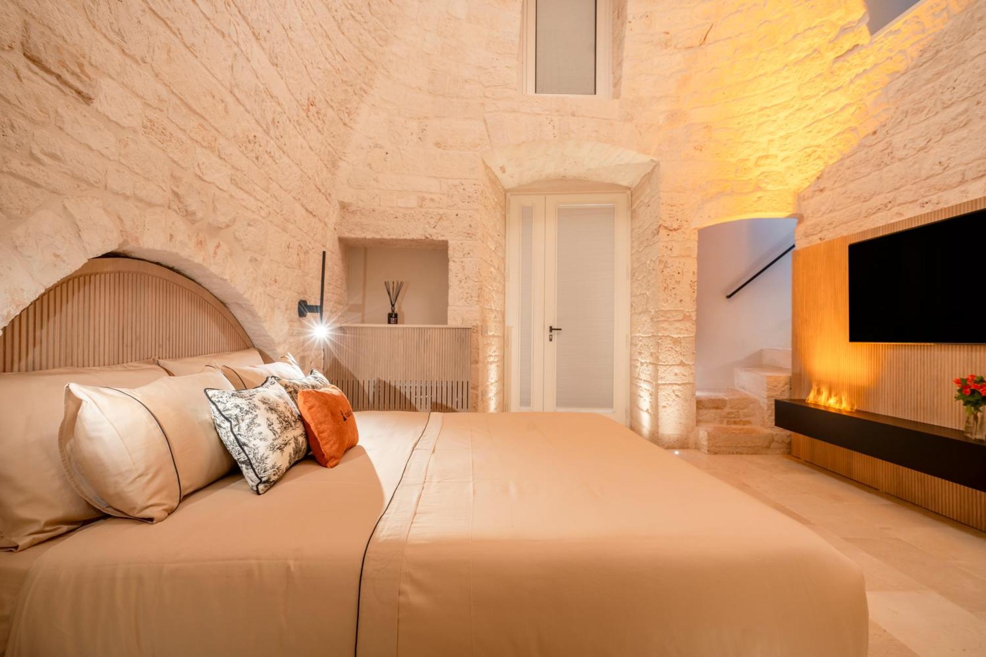Naiira Luxury Trullo - Jacuzzi And Patio Apartman Alberobello Kültér fotó